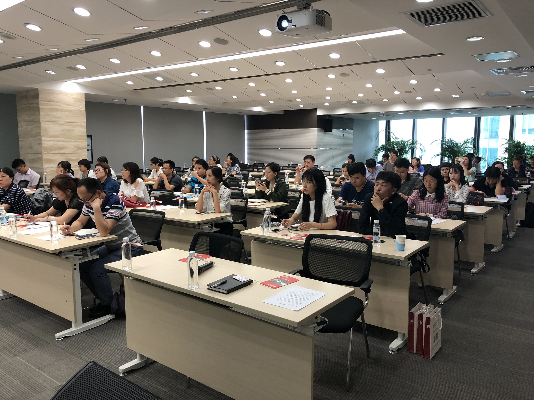 1531378052366853.jpg 145583374213644442.jpg