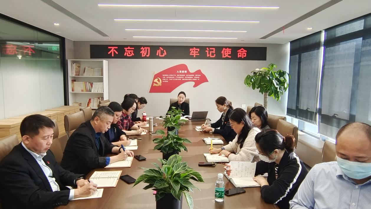 1701331134977671.png 555558795.png